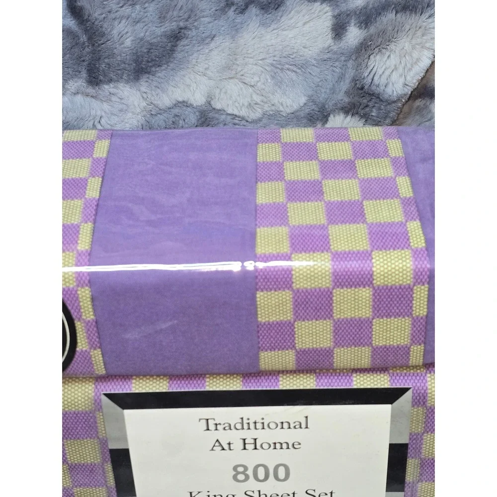 New Traditional At Home King 6 Piece Sheet Set  Purple‎ Gold Checkered